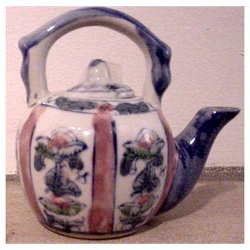 Decorative Miniature Teapot by Ben Rickert - 24 cnt.